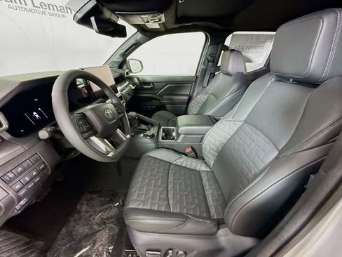 New 2026 Toyota Tacoma TRD Off-Road image 20