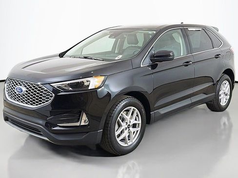 Used 2024 Ford Edge SEL w/ Convenience Package AWD/4WD image 6