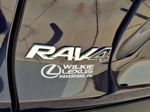 Used 2025 Toyota RAV4 Limited w/ Advanced Technology Package AWD/4WD image 29