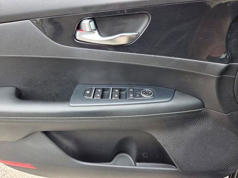 Used 2021 Kia Forte GT-Line FWD image 23