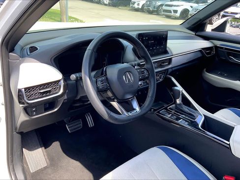 Used 2025 Acura ADX A-Spec image 18