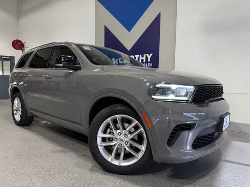 Used 2024 Dodge Durango GT AWD/4WD image 2