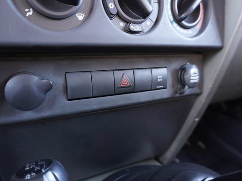 Used 2008 Jeep Wrangler X AWD/4WD image 19