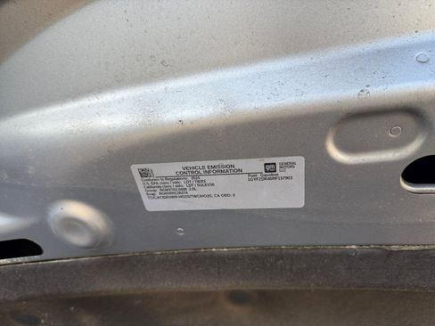 Used 2024 Cadillac XT4 Premium Luxury image 13