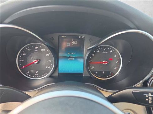 Used 2019 Mercedes-Benz C 300 Sedan image 19