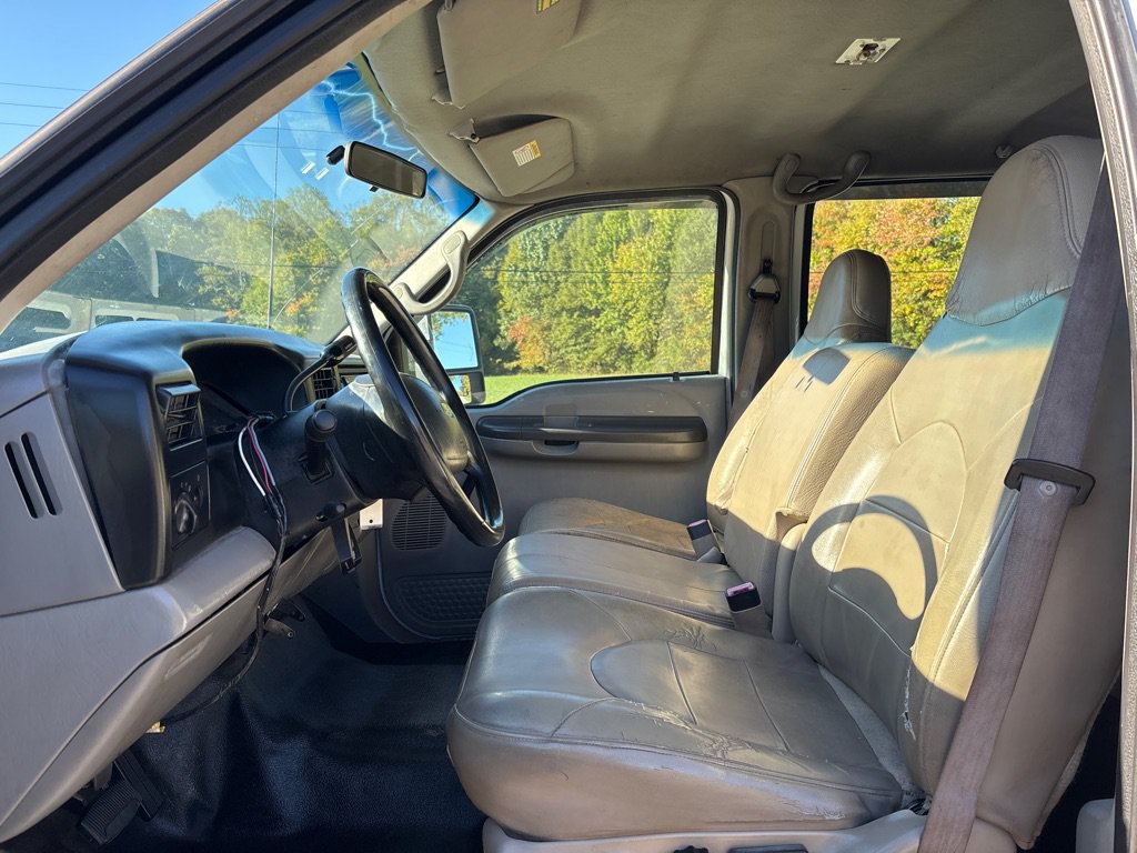 Used 2001 Ford F350 2WD Crew Cab DRW Super Duty image 11