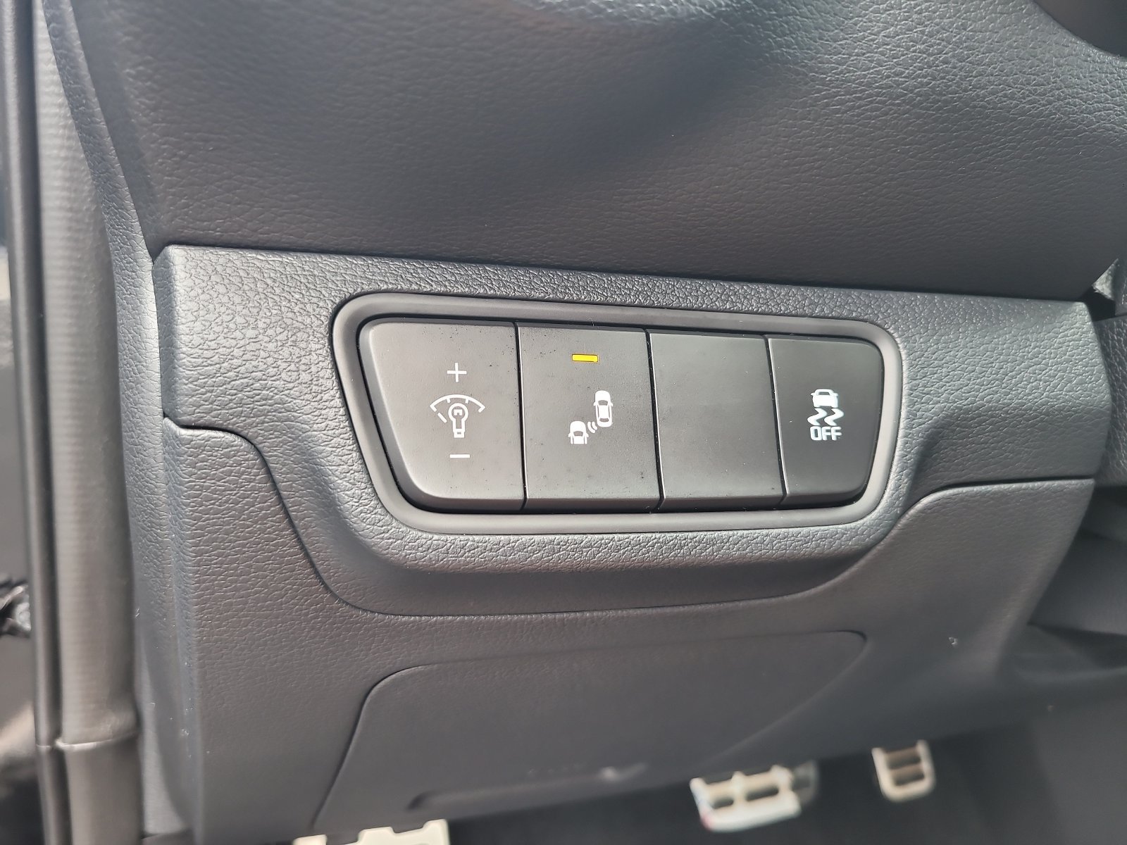 Used 2024 Kia Forte GT-Line FWD image 30