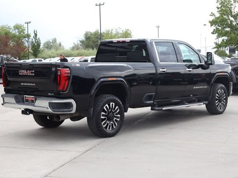 Used 2024 GMC Sierra 3500 SLT w/ SLT Premium Package AWD/4WD image 6