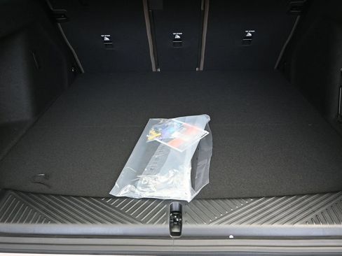 New 2026 BMW X3 xDrive30i w/ Premium Package AWD/4WD image 20