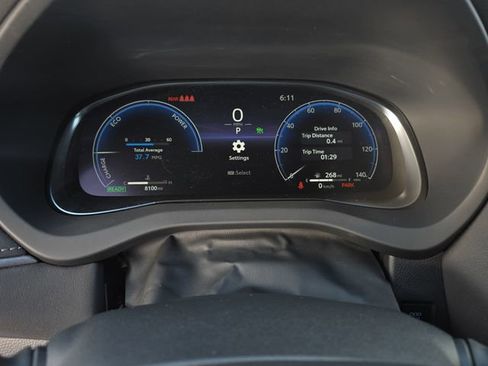 Used 2024 Toyota Venza Limited image 20