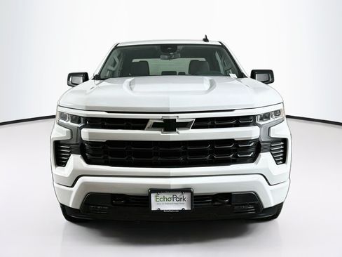 Used 2022 Chevrolet Silverado 1500 RST AWD/4WD image 2