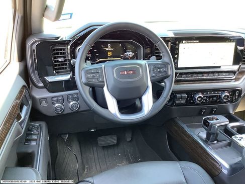 Used 2025 GMC Sierra 1500 Elevation w/ Elevation Premium Package image 10