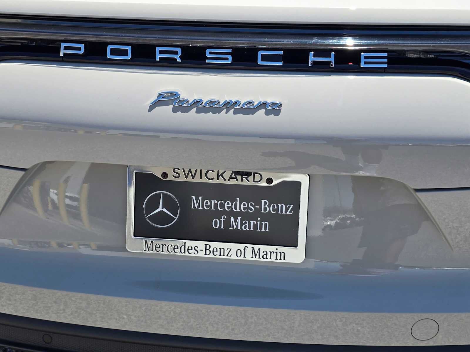 Used 2023 Porsche Panamera RWD image 13