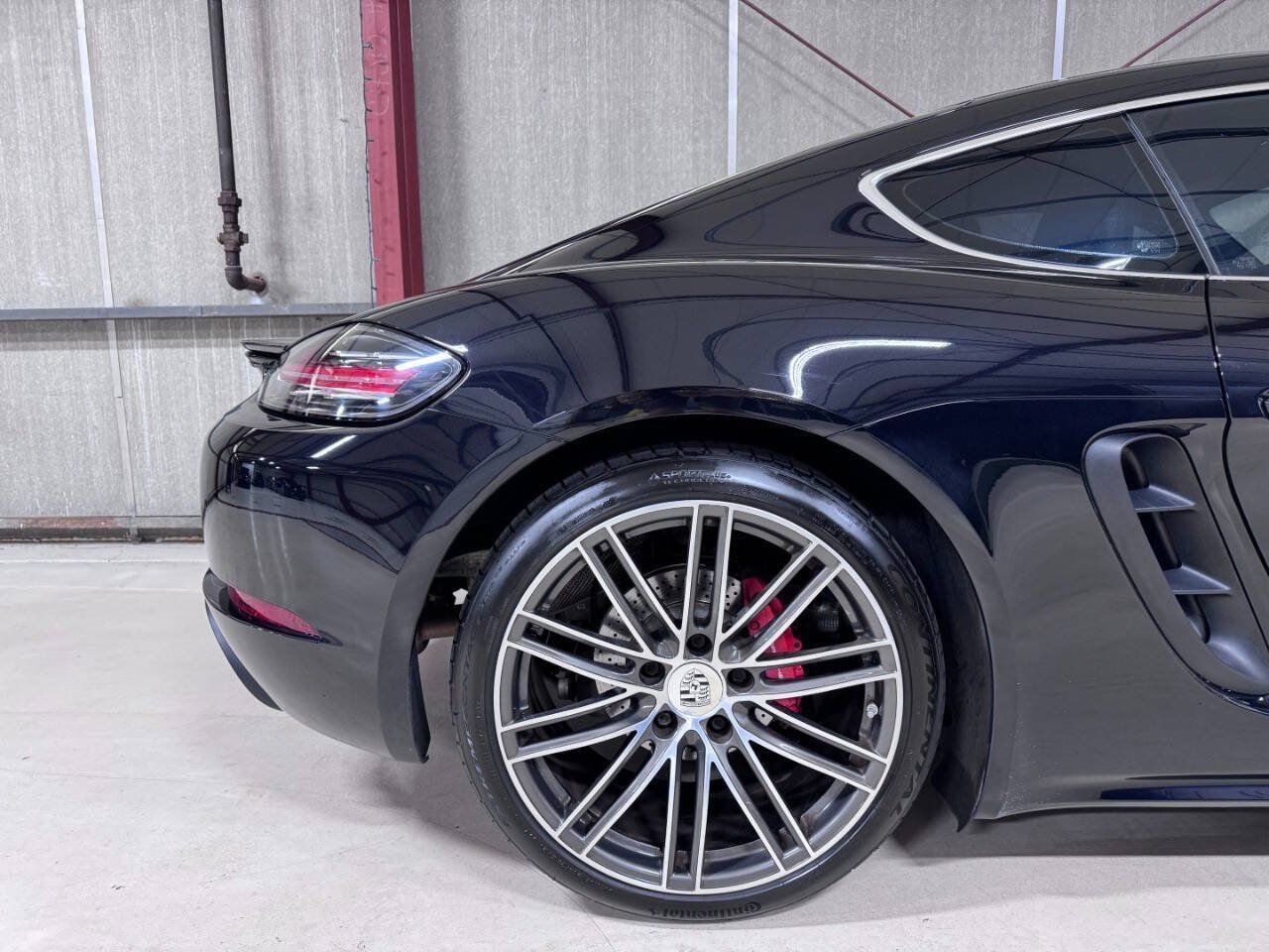 Used 2018 Porsche 718 Cayman S RWD image 34