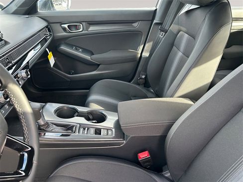 New 2026 Honda Civic Sport image 9