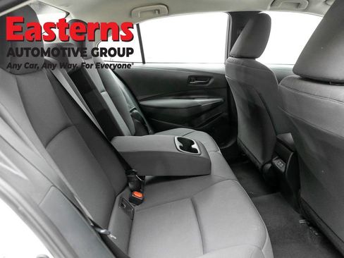 Used 2024 Toyota Corolla LE image 37