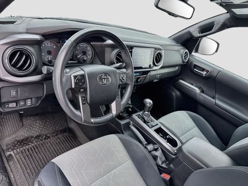 Used 2023 Toyota Tacoma TRD Off-Road w/ Black Out Package (TMS) AWD/4WD image 7
