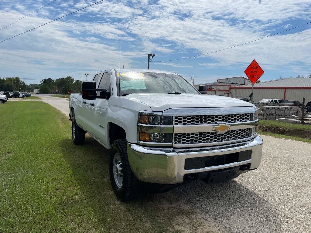 Used 2019 Chevrolet Silverado 2500 W/T w/ WT Convenience Package AWD/4WD image 5