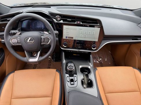 Certified 2025 Lexus RZ 450e image 11