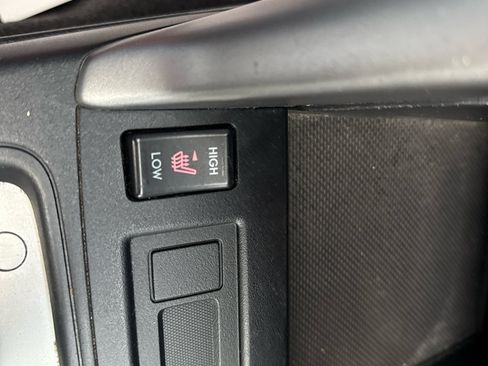 Used 2016 Subaru Forester 2.5i Premium w/ All-Weather Package image 20