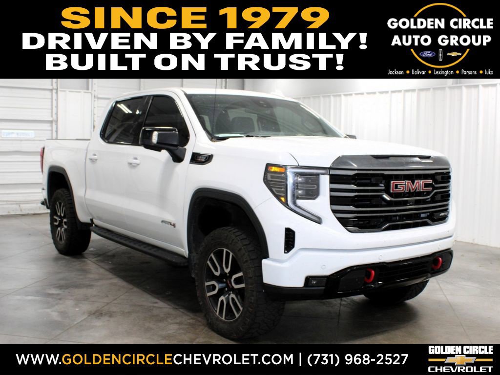 Used 2023 GMC Sierra 1500 AT4 w/ AT4 Preferred Package AWD/4WD image 1