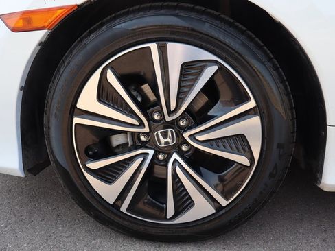 Used 2016 Honda Civic EX-T image 42