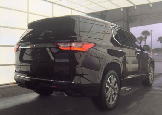 Used 2021 Chevrolet Traverse Premier w/ LPO, Floor Liner Package FWD image 4