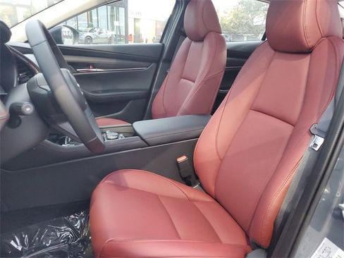 New 2026 MAZDA MAZDA3 Carbon image 18