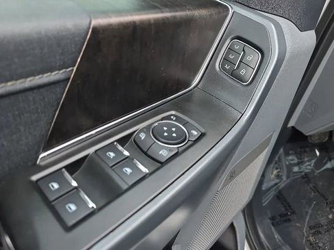 Used 2021 Ford F150 Lariat w/ Equipment Group 501A Mid AWD/4WD image 12