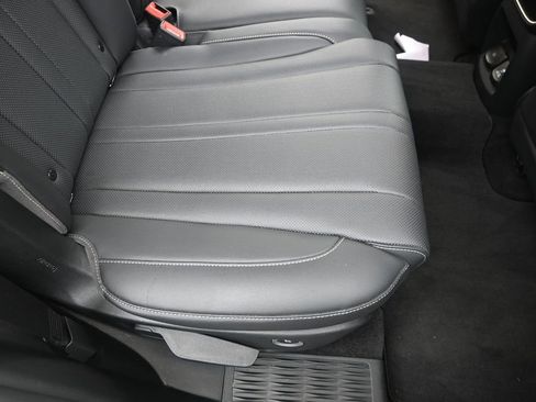 Used 2024 Genesis GV80 3.5T image 16