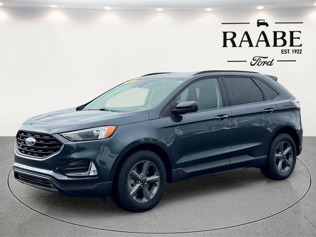 Used 2024 Ford Edge SEL w/ Sport Appearance Package AWD/4WD image 3