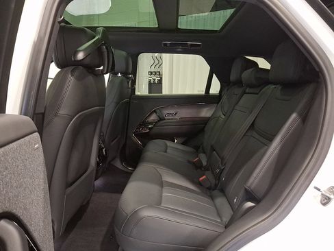 Certified 2023 Land Rover Range Rover Sport SE image 8