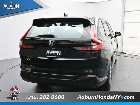 Used 2023 Honda CR-V LX image 4