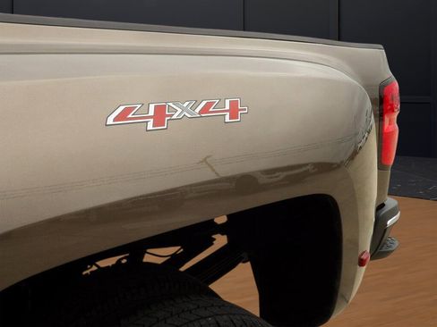 Used 2015 Chevrolet Silverado 3500 LTZ w/ Duramax Plus Package image 32