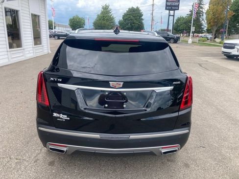 Used 2024 Cadillac XT5 Premium Luxury w/ LPO, Floor Liner Package AWD/4WD image 7