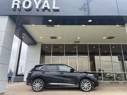 New 2025 Buick Envision Avenir