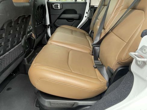 Used 2023 Jeep Wrangler Unlimited Rubicon 4xe w/ Safety Group image 18