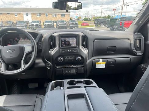 New 2026 Chevrolet Silverado 1500 Custom Trail Boss AWD/4WD image 23
