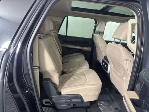 Used 2024 Ford Expedition Max Limited AWD/4WD image 17