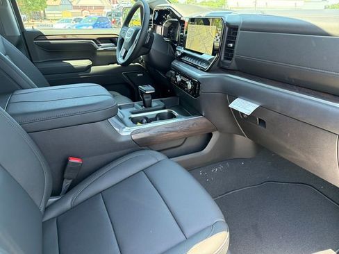 New 2026 GMC Sierra 1500 SLT w/ SLT Premium Plus Package AWD/4WD image 22