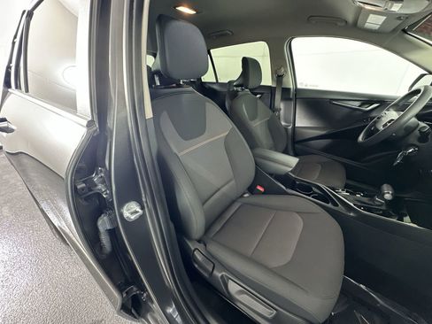Used 2025 Kia Niro LX FWD image 26