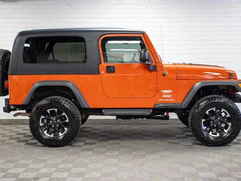 Used 2005 Jeep Wrangler Sport image 2