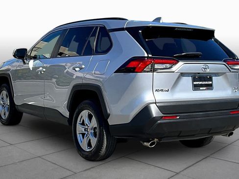 Used 2025 Toyota RAV4 XLE w/ Convenience Package image 11