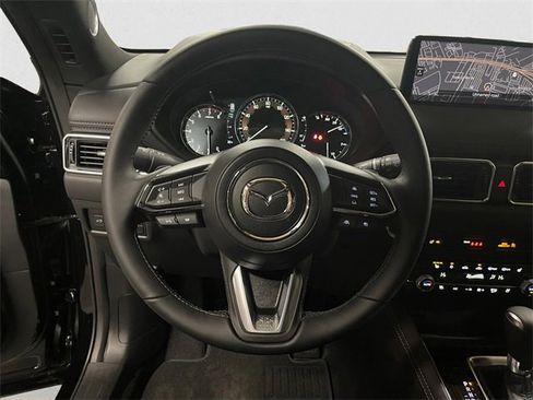 New 2025 MAZDA CX-5 Signature image 23
