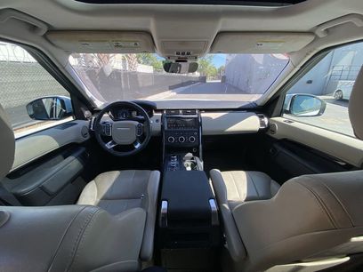 Used 2018 Land Rover Discovery SE