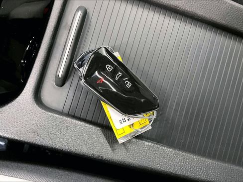 Used 2022 Volkswagen ID.4 Pro S w/ Gradient Package image 13