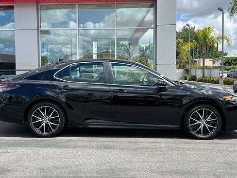 Certified 2024 Toyota Camry SE image 4