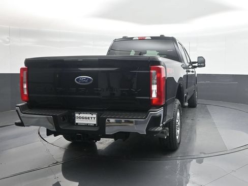 New 2026 Ford F250 XLT w/ FX4 Off-Road Package AWD/4WD image 24