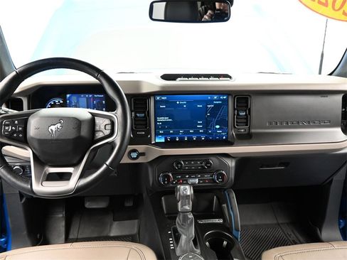 Used 2022 Ford Bronco Wildtrak image 33