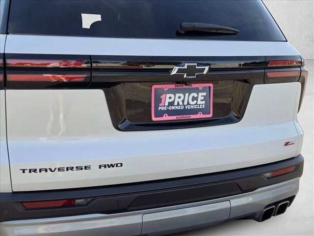 Used 2024 Chevrolet Traverse Z71 AWD/4WD image 15